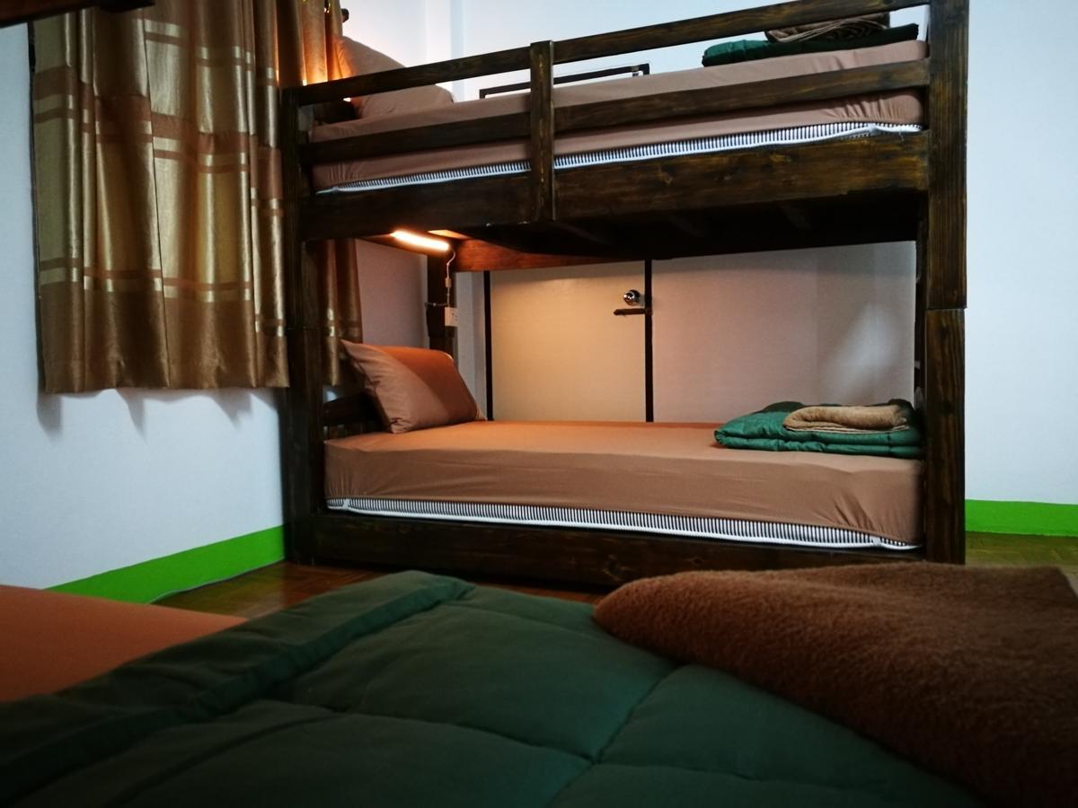 Stay With Jame Hostel チエンマイ エクステリア 写真