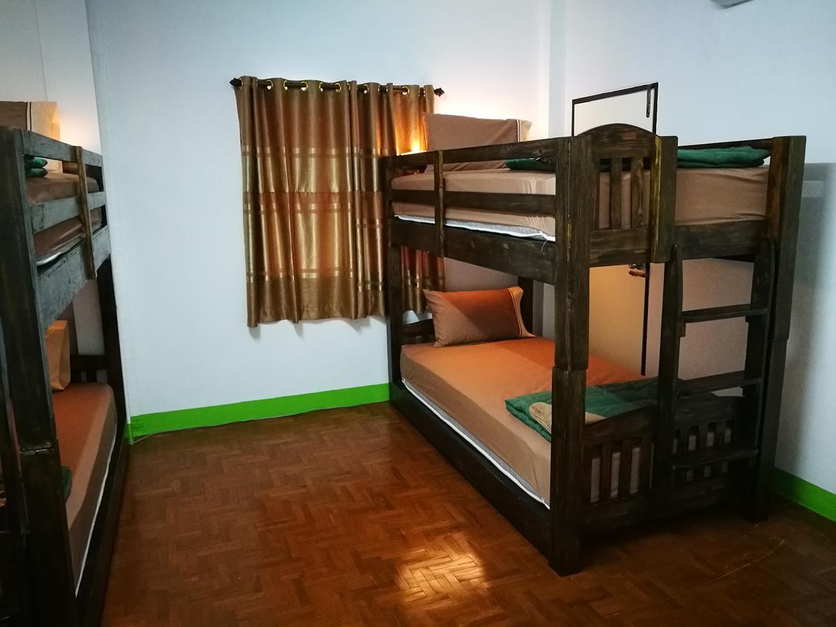 Stay With Jame Hostel チエンマイ エクステリア 写真